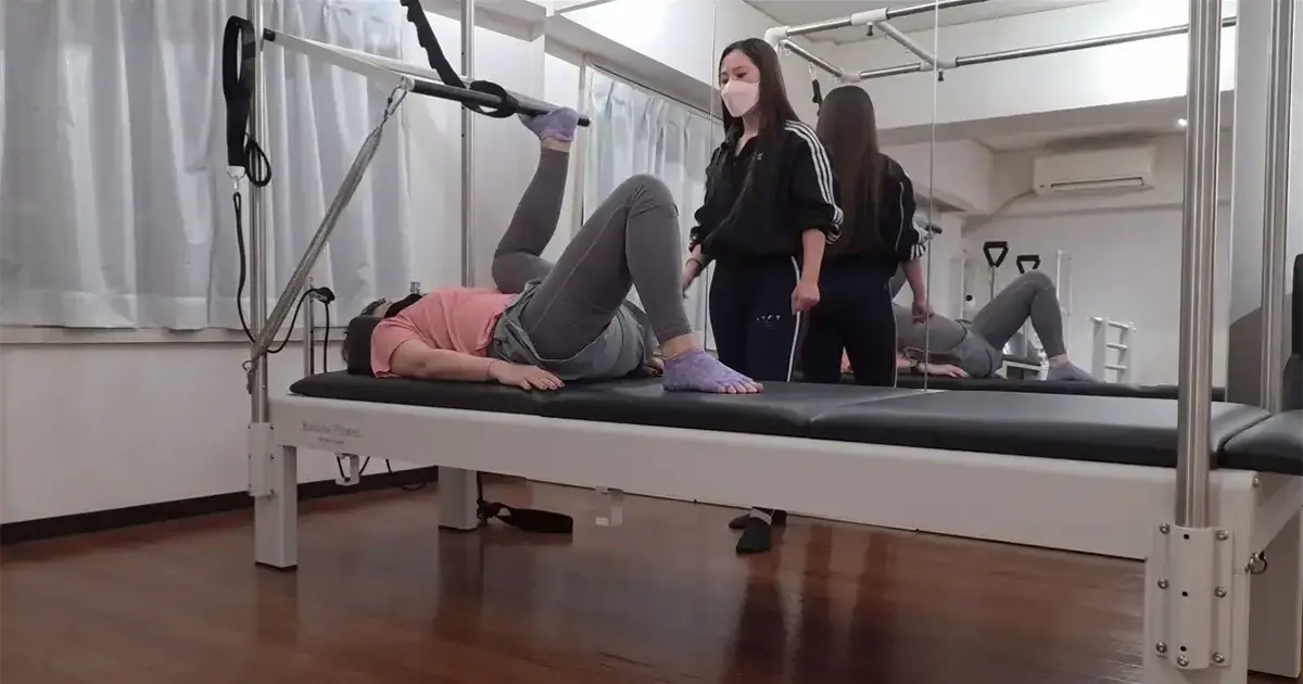 【レビュー】Dee Pilates(ディーピラティス)でパーソナルマシンピラティス体験
