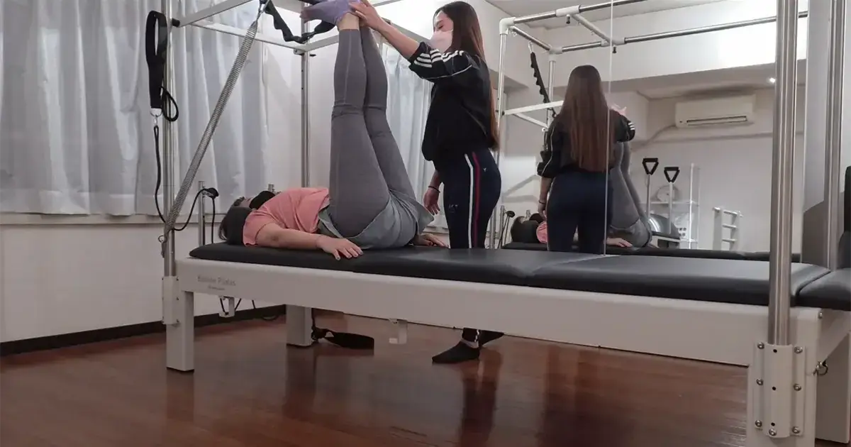 【レビュー】Dee Pilates(ディーピラティス)でパーソナルマシンピラティス体験